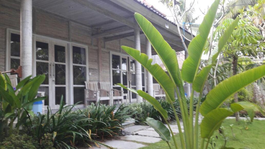 Hotel Vista Huts Lembongan Extérieur photo