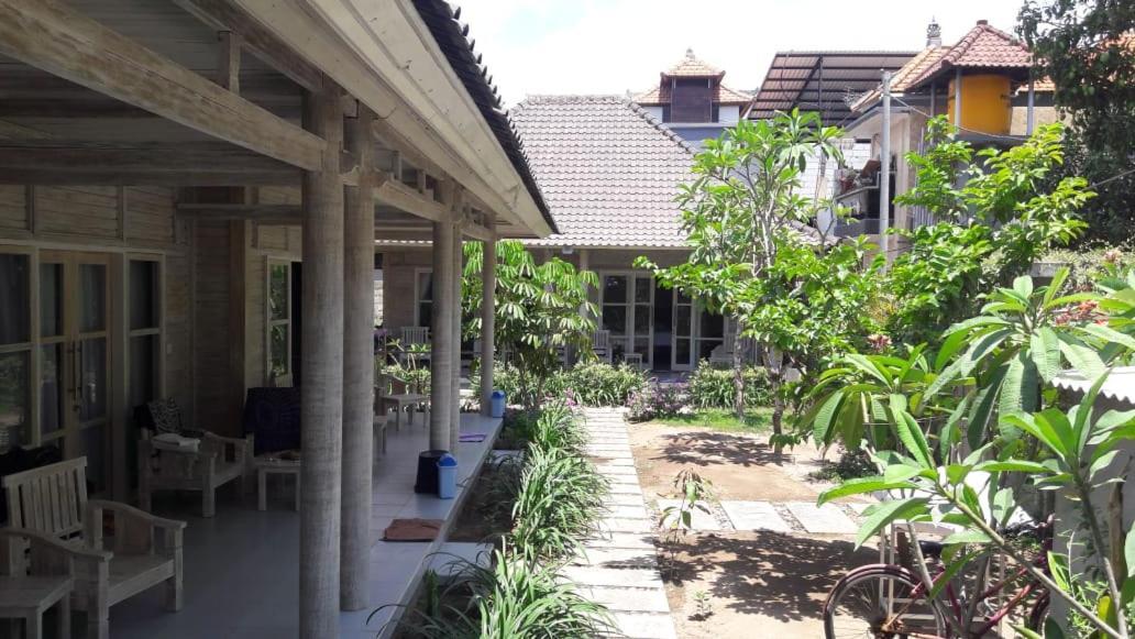 Hotel Vista Huts Lembongan Extérieur photo