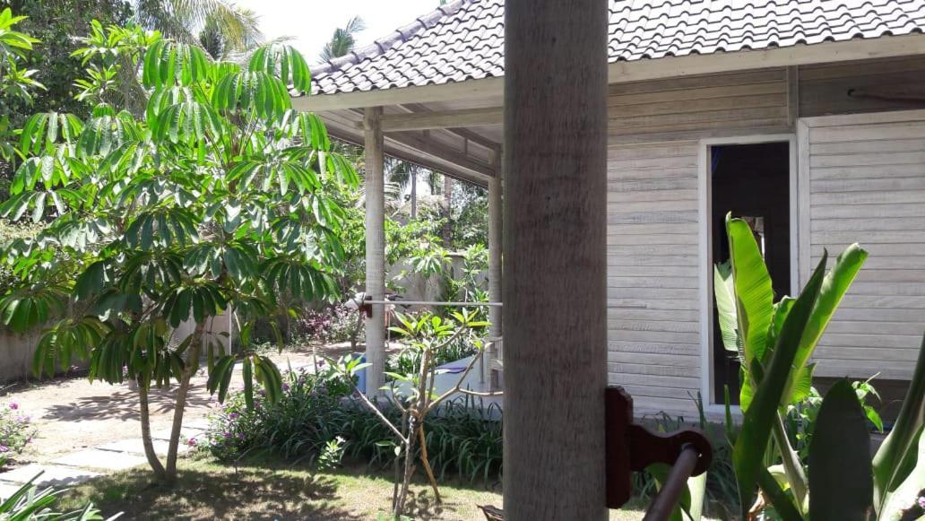 Hotel Vista Huts Lembongan Extérieur photo