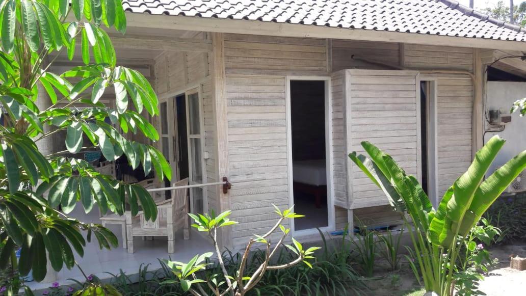 Hotel Vista Huts Lembongan Extérieur photo