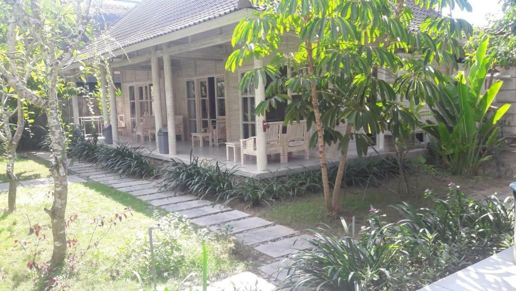 Hotel Vista Huts Lembongan Extérieur photo